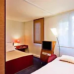 Novotel Ferrand Polydome Hotel Clermont-Ferrand