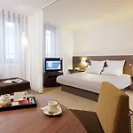Novotel Ferrand Polydome 4*