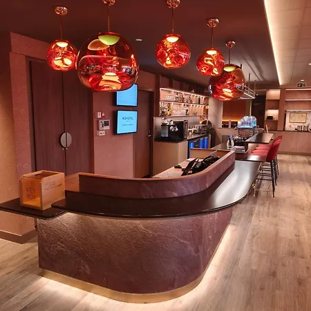 Отель Novotel Ferrand Polydome