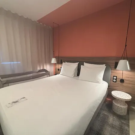 Novotel Ferrand Polydome מלון קלרמונט-פרנד
