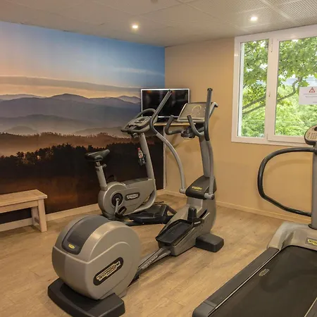 Novotel Ferrand Polydome Otel Clermont-Ferrand