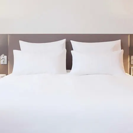 Novotel Ferrand Polydome Hotel Clermont-Ferrand