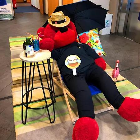 Novotel Ferrand Polydome Otel 4*