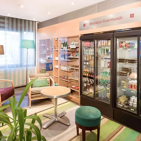 Hotel Novotel Ferrand Polydome 4*