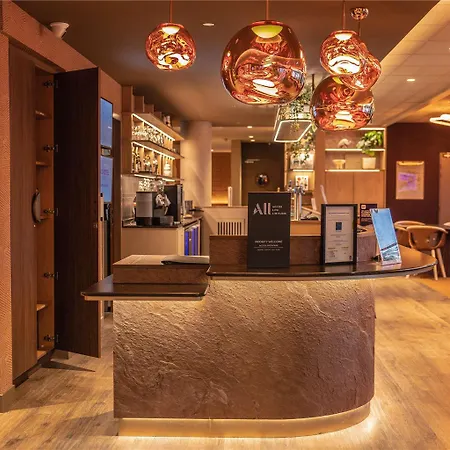Novotel Ferrand Polydome Hotel 4*