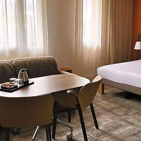 Hotell Novotel Ferrand Polydome