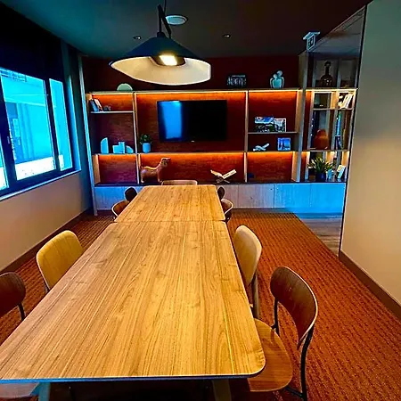 Hotell Novotel Ferrand Polydome 4*