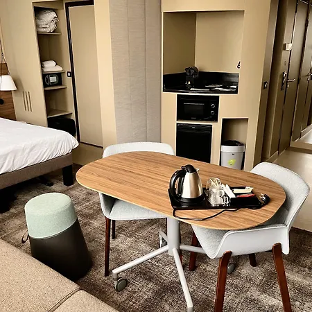 Novotel Ferrand Polydome Otel