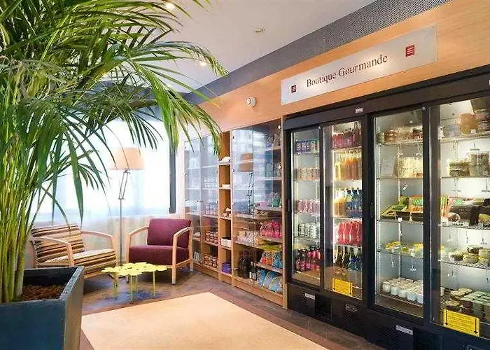 Novotel Ferrand Polydome 4*