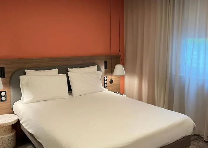 Novotel Ferrand Polydome 4*