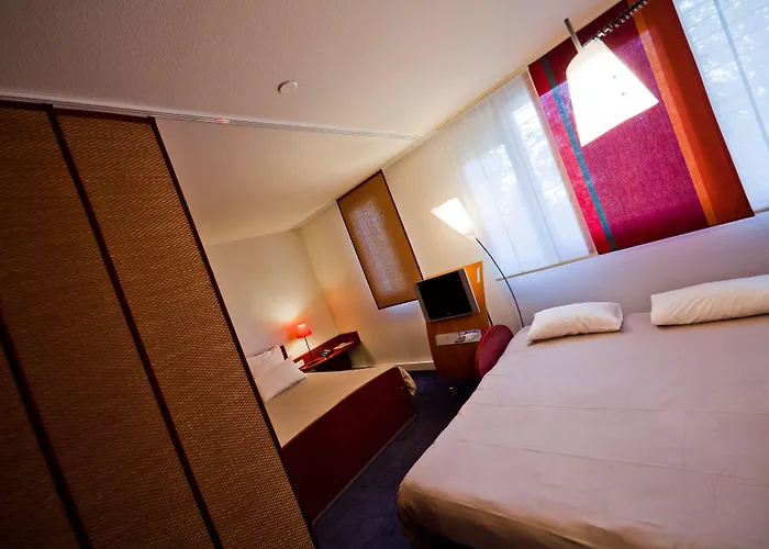 Novotel Ferrand Polydome 4*